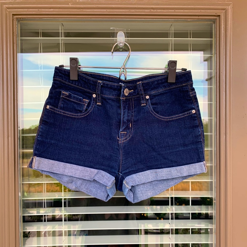 BDG mid-rise shortie